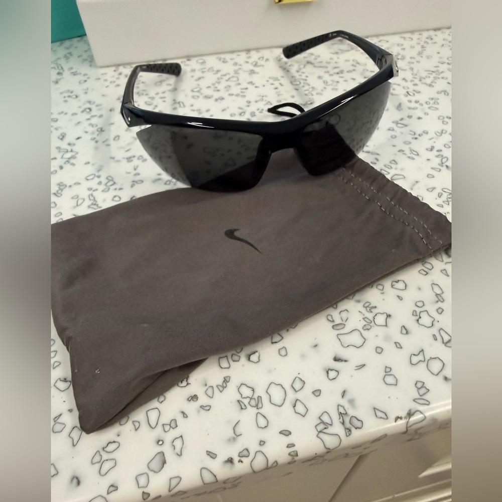 Nike Black Wraparound Sunglasses